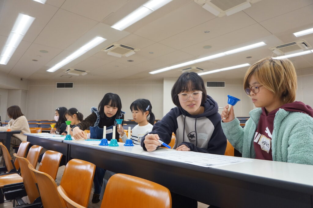 名古屋芸術大学東キャンパスで国際交流子ども芸術教室を開催しました♪